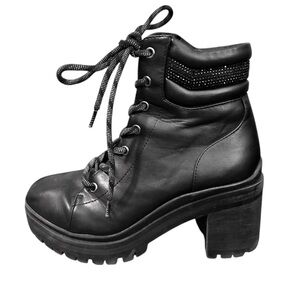 Nine West Quona lace-up combat bootie